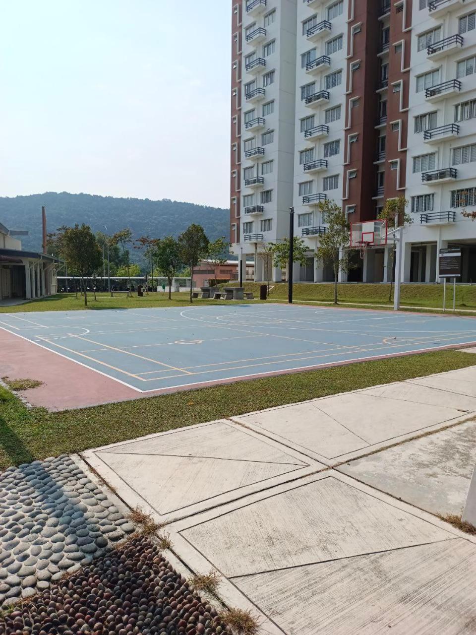 Nena Homestay Setia Alam, Air Conditioned, High Speed Internet Shah Alam Eksteriør bilde