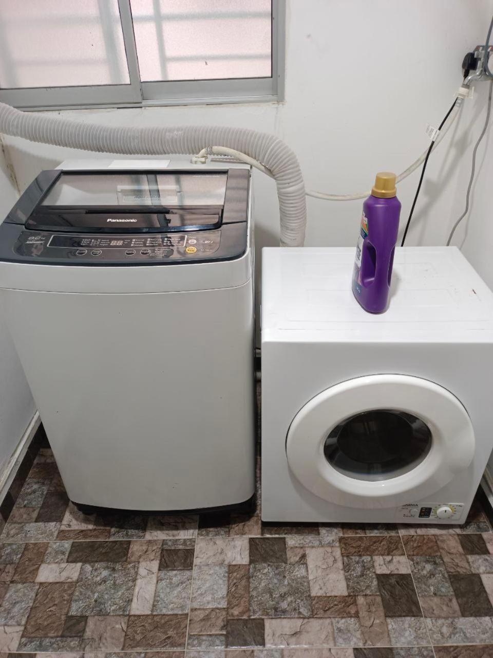 Nena Homestay Setia Alam, Air Conditioned, High Speed Internet Shah Alam Eksteriør bilde